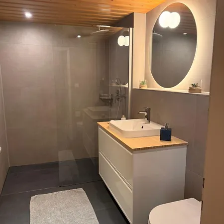 Lejlighed 3,5 Eigerblick Zentral In *