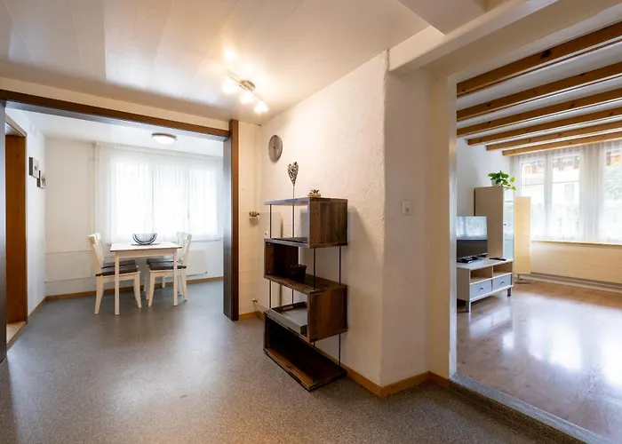 3,5 Eigerblick Zentral In Apartament *