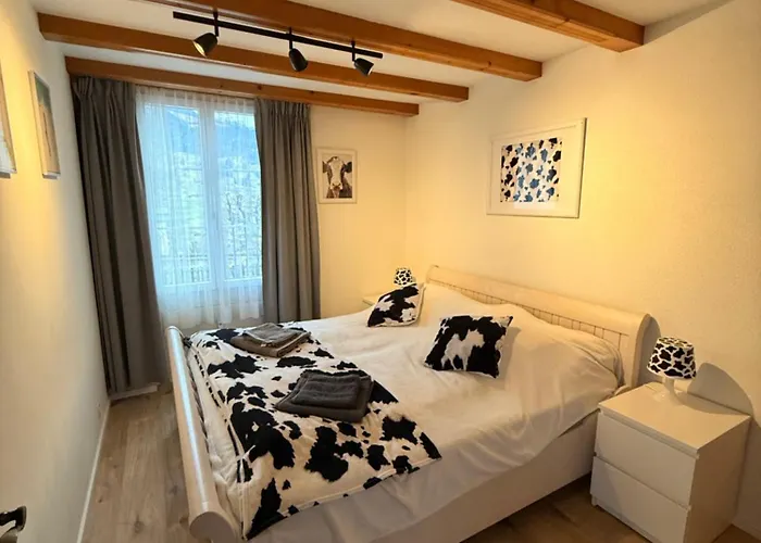 3,5 Eigerblick Zentral In Apartament *